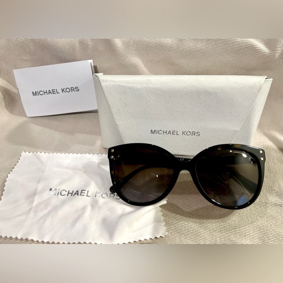 POLARIZED* Michael Kors Cat Eye Sunglasses - Picture 3 of 7